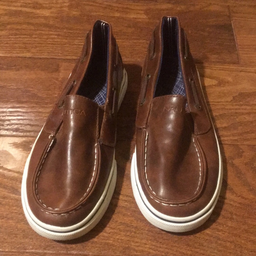 Sneakers (loafers)
